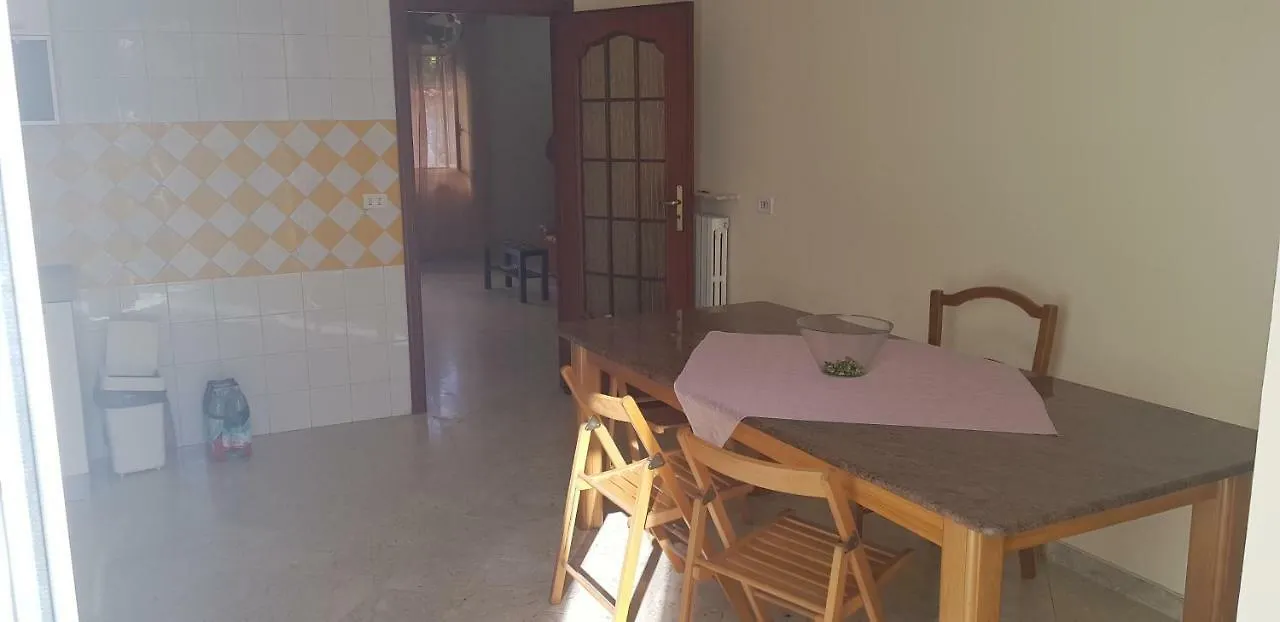 New House Napoli Parcheggio Gratis Appartement  Napels